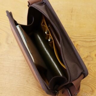 postman monacca（モナッカ）